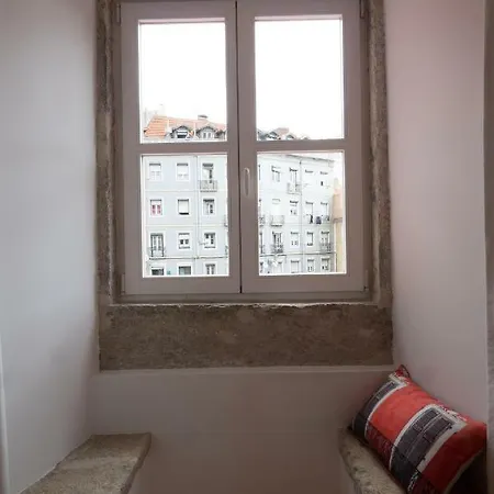 Sunshine House - Exclusive - By The Castle *